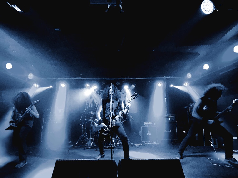 Black Sonic Pearls band photo